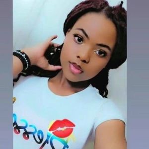 Meet your Posher, Refina